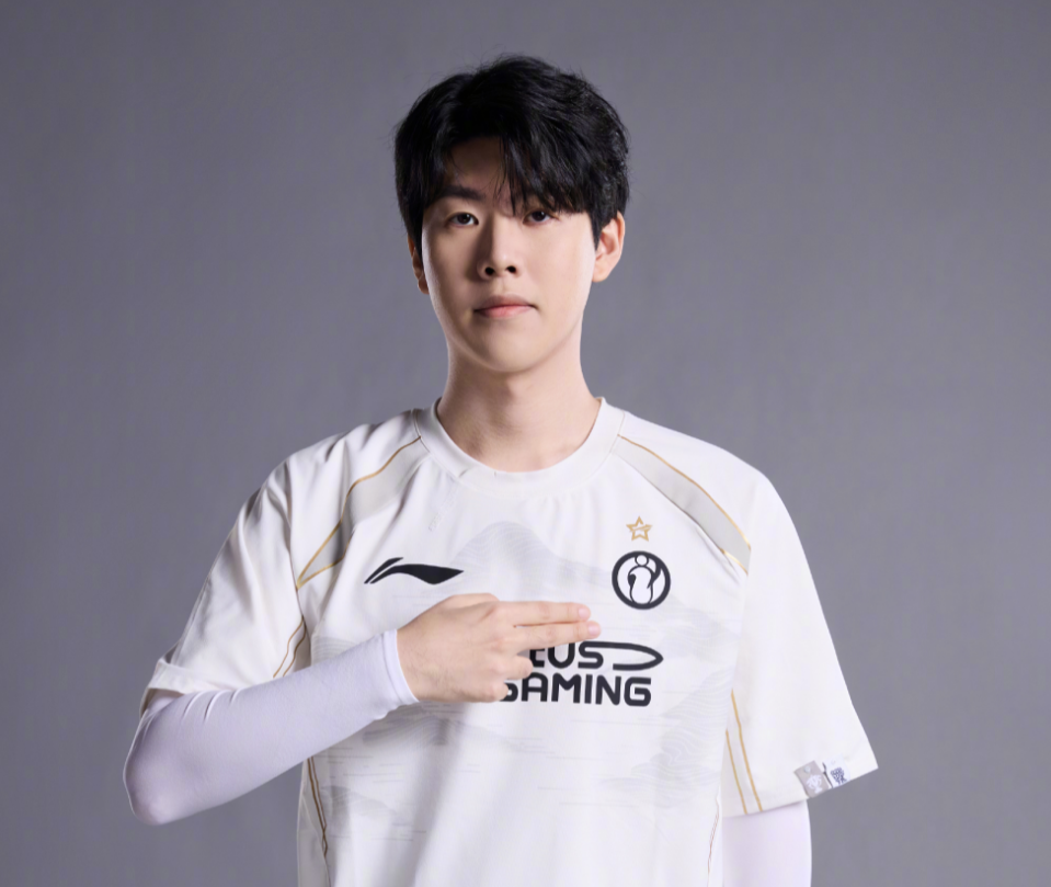 还与她团队 还与她团队